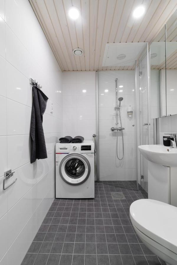 Uleabo Modern 37M2 Studio Oulu Bagian luar foto