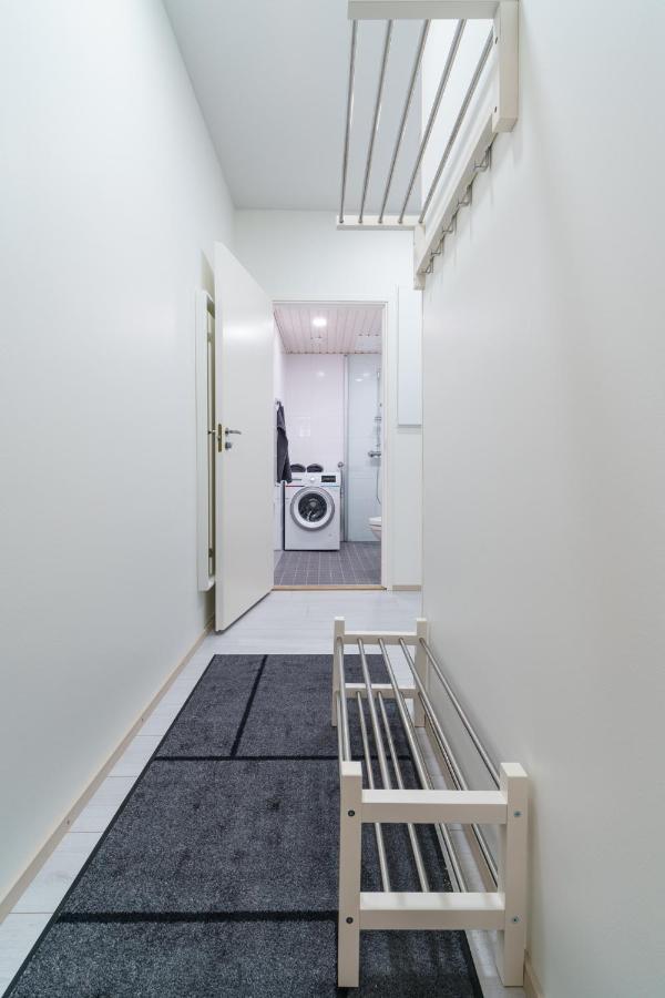 Uleabo Modern 37M2 Studio Oulu Bagian luar foto