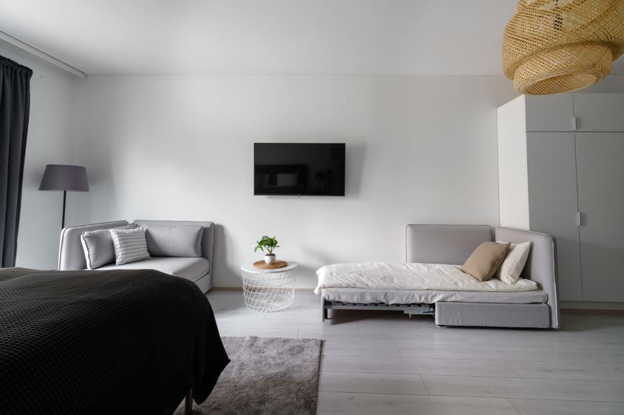 Uleabo Modern 37M2 Studio Oulu Bagian luar foto