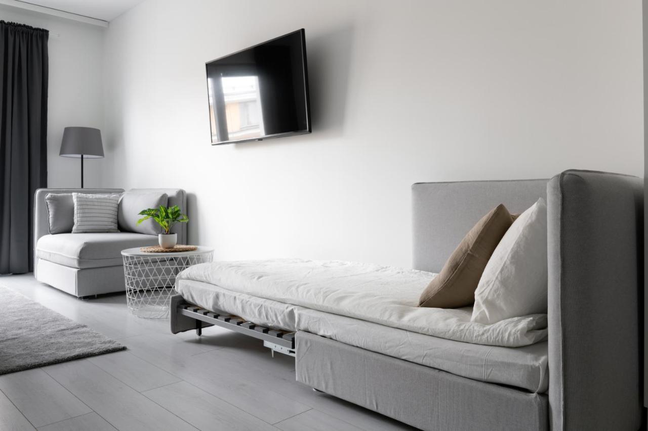 Uleabo Modern 37M2 Studio Oulu Bagian luar foto